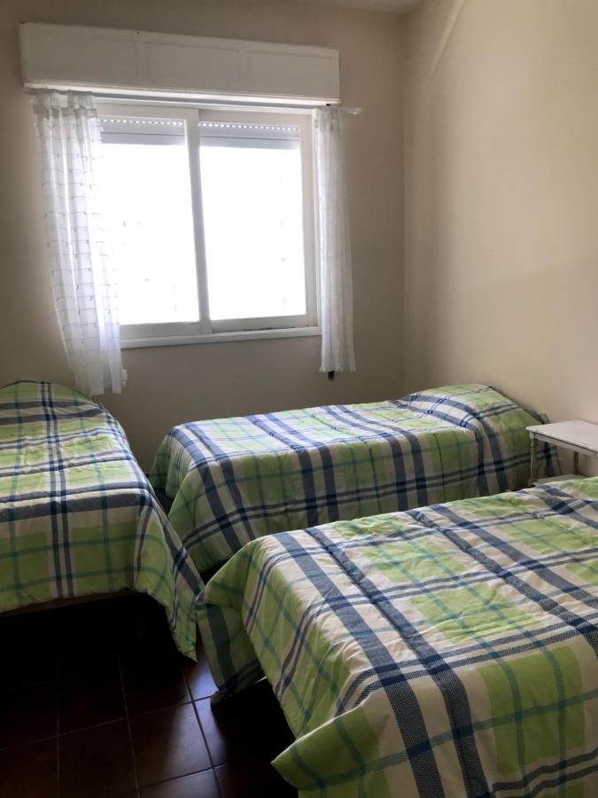 Ferienwohnung Pitangueiras, Frente Ao Mar Com Servico De Praia Guarujá Exterior foto